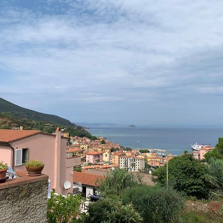 Panoramica Del Porticciolo Lägenhet Rio Marina Exteriör bild